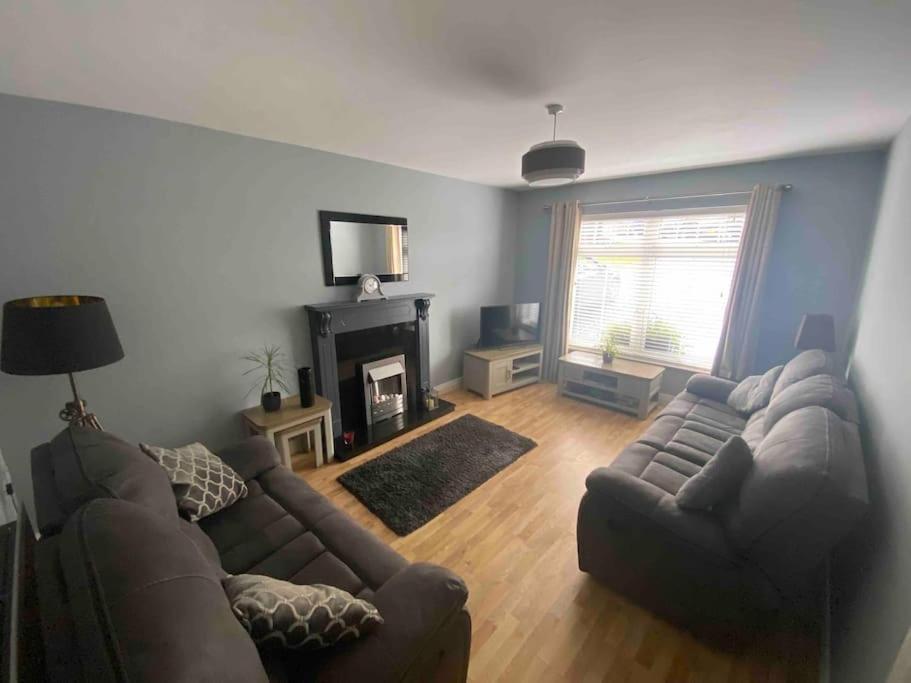 Loughview Gardens - Family Friendly Villa Omagh Eksteriør billede